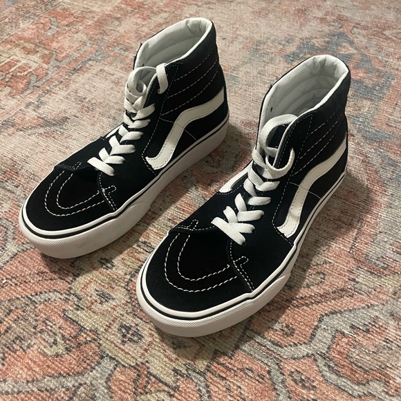 Vans SK8-Hi Shoe - Picture 1 of 5